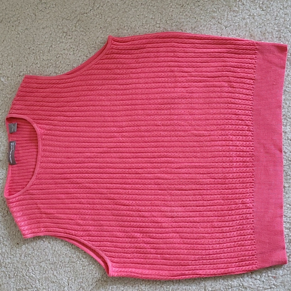 Valerie Stevens. Sleeveless Silk Shell. XL.